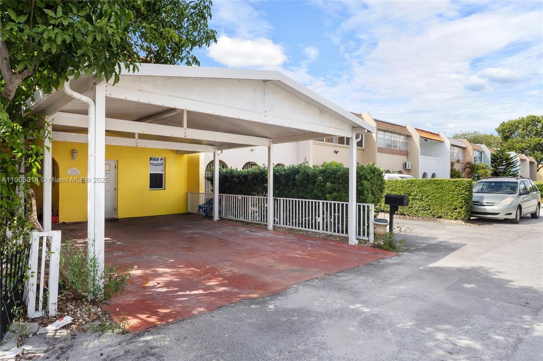 For Sale: $490,000 (2 beds, 2 baths, 1452 Square Feet)