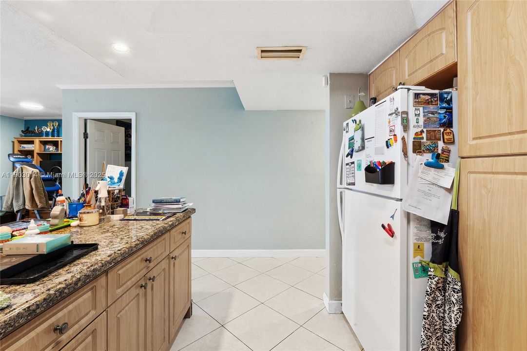 For Sale: $490,000 (2 beds, 2 baths, 1452 Square Feet)