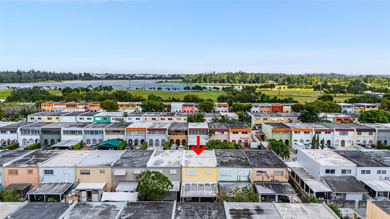 For Sale: $490,000 (2 beds, 2 baths, 1452 Square Feet)