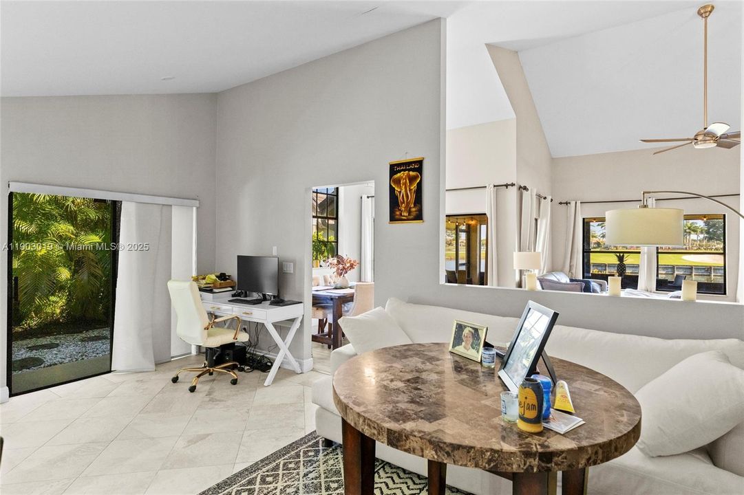 For Sale: $499,900 (2 beds, 2 baths, 1740 Square Feet)