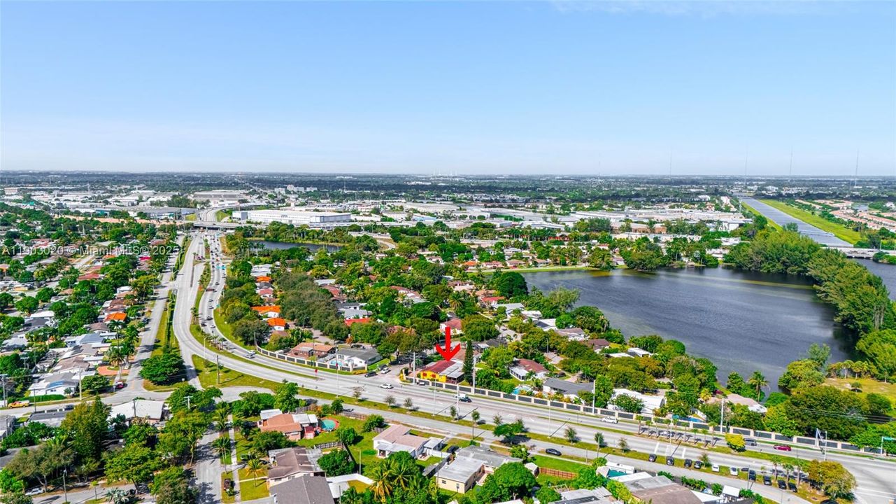 For Sale: $856,000 (4 beds, 3 baths, 1242 Square Feet)