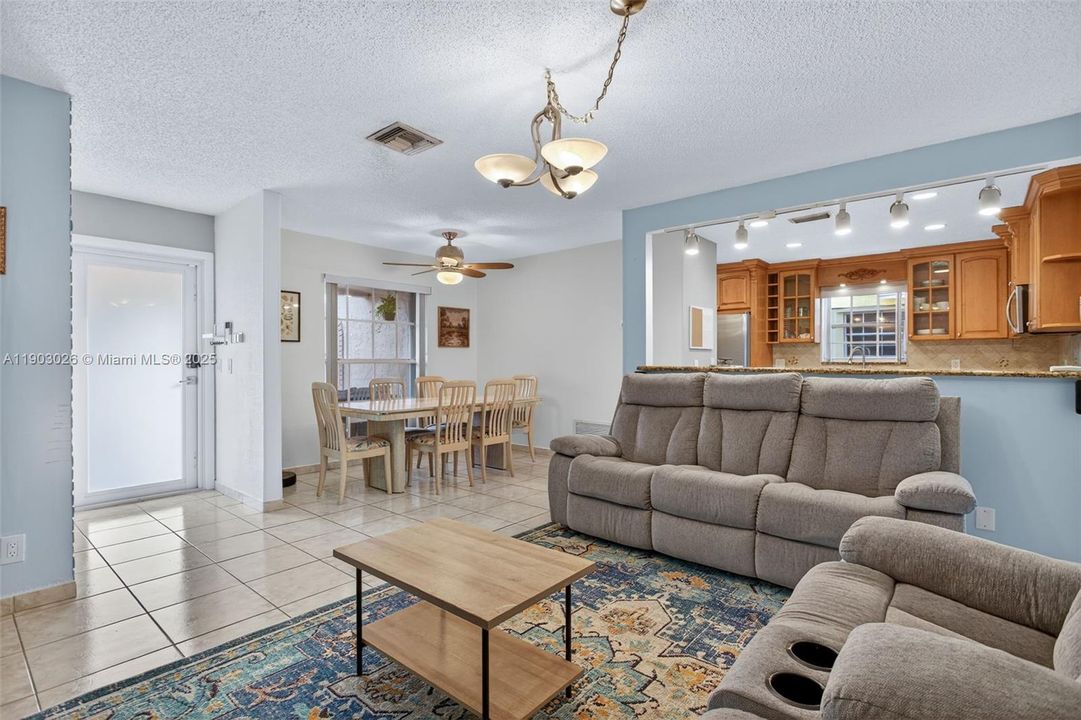 For Sale: $479,000 (3 beds, 2 baths, 1379 Square Feet)