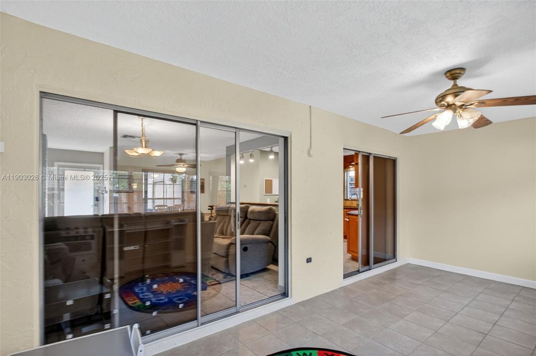 For Sale: $479,000 (3 beds, 2 baths, 1379 Square Feet)