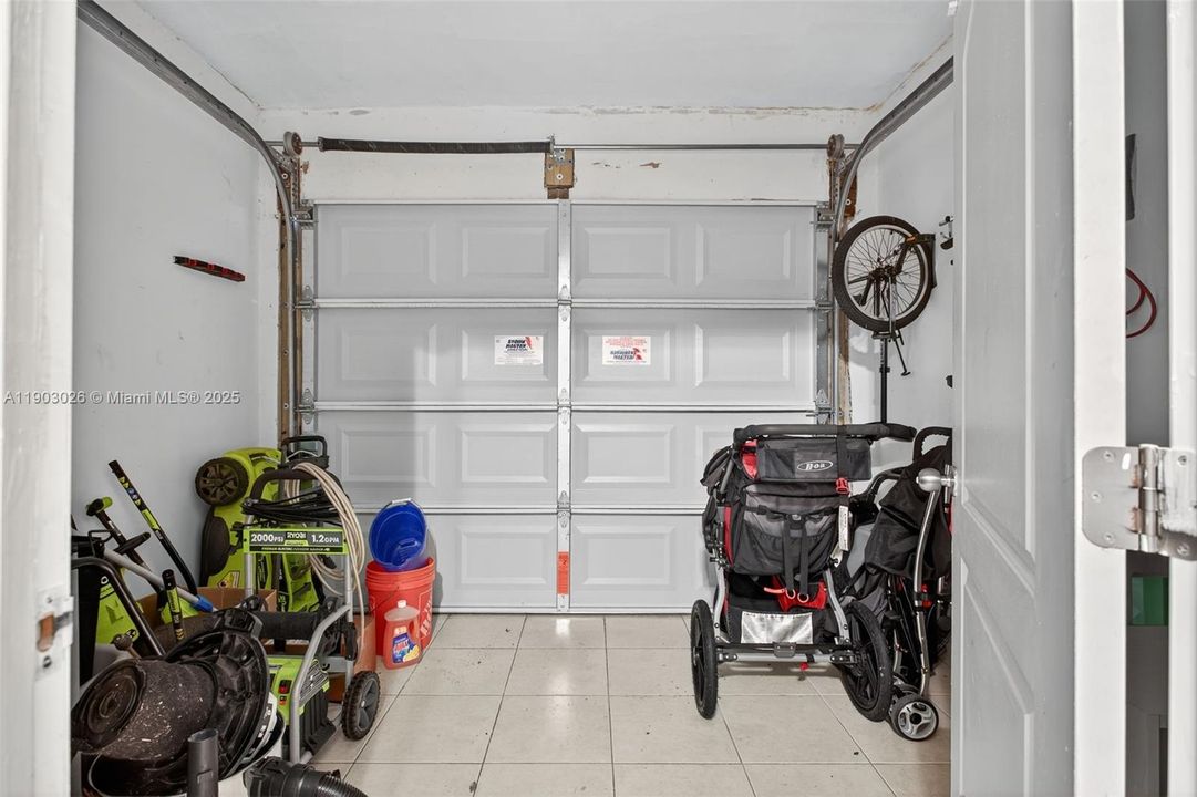 For Sale: $479,000 (3 beds, 2 baths, 1379 Square Feet)