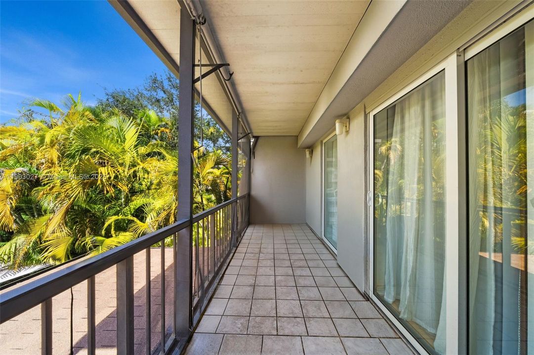 For Sale: $549,000 (3 beds, 2 baths, 1750 Square Feet)