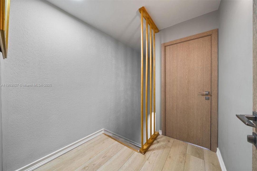 For Sale: $549,000 (3 beds, 2 baths, 1750 Square Feet)