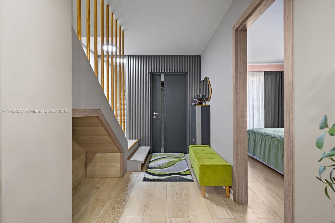 For Sale: $549,000 (3 beds, 2 baths, 1750 Square Feet)