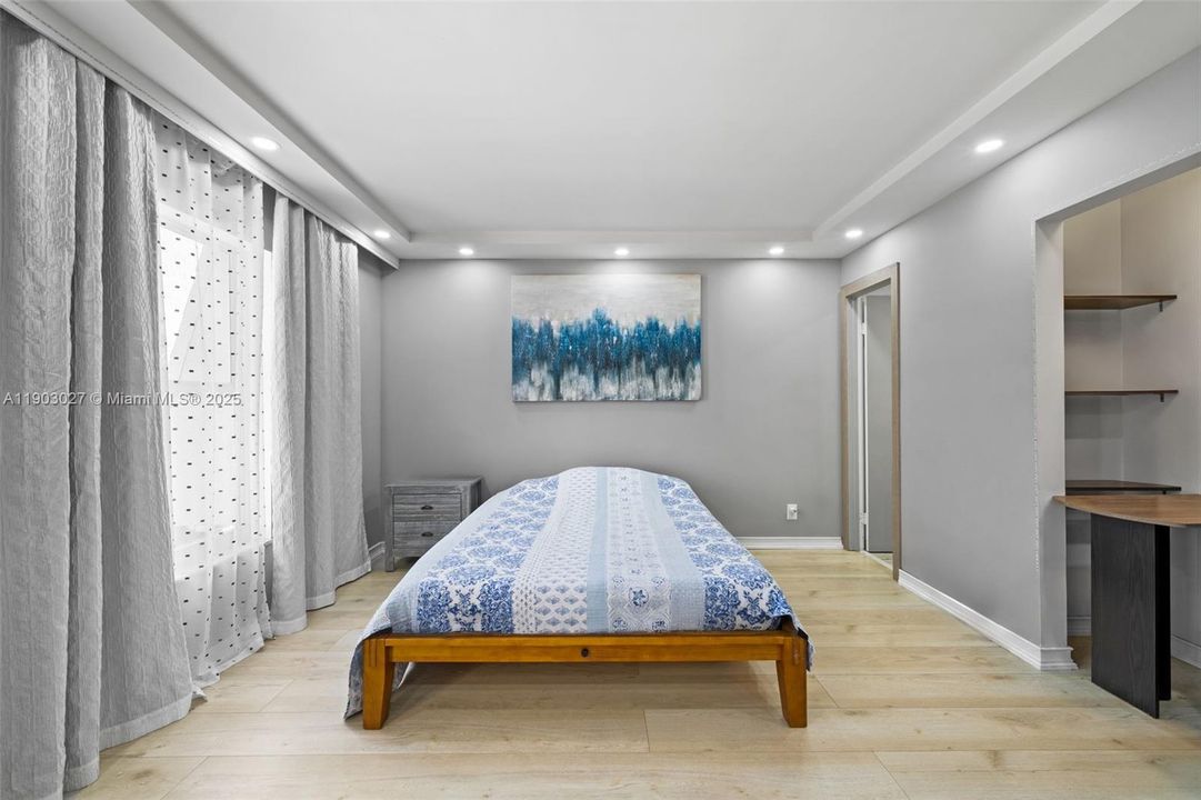 For Sale: $549,000 (3 beds, 2 baths, 1750 Square Feet)