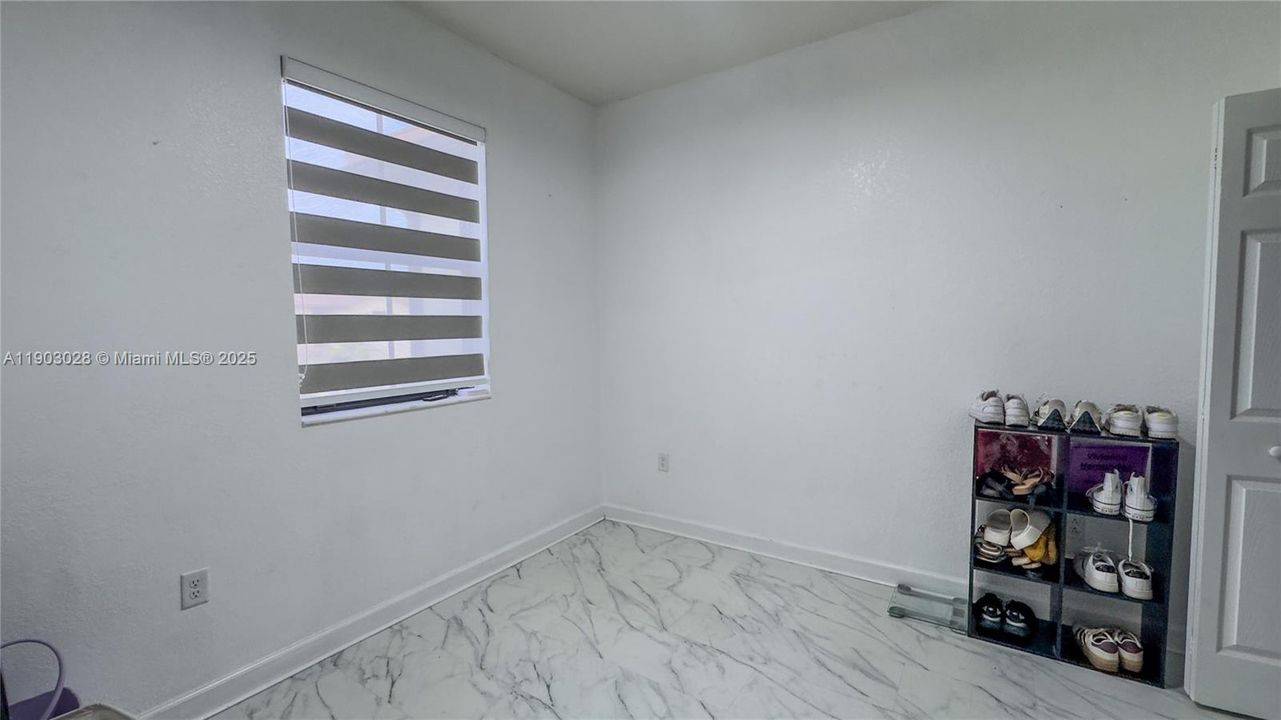 For Sale: $520,000 (3 beds, 2 baths, 1483 Square Feet)