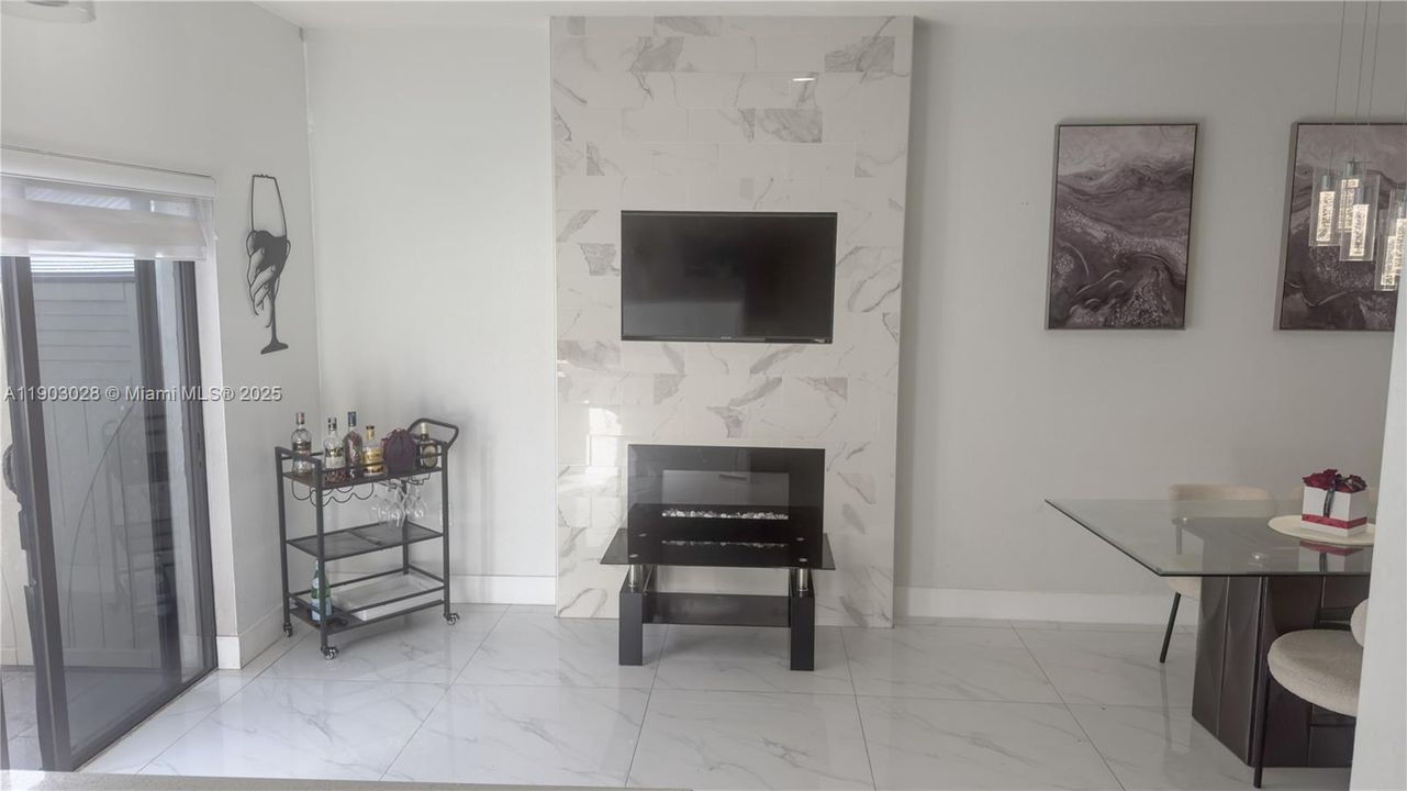 For Sale: $520,000 (3 beds, 2 baths, 1483 Square Feet)