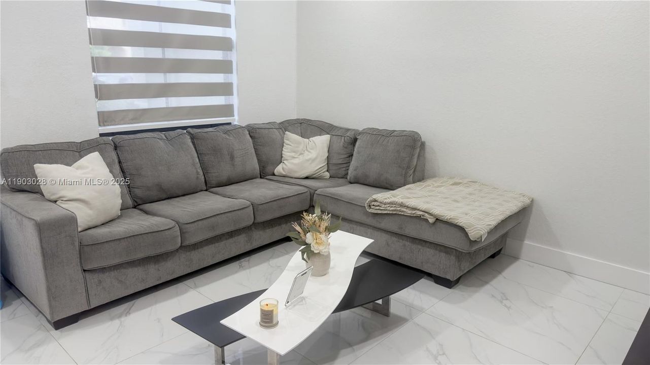 For Sale: $520,000 (3 beds, 2 baths, 1483 Square Feet)