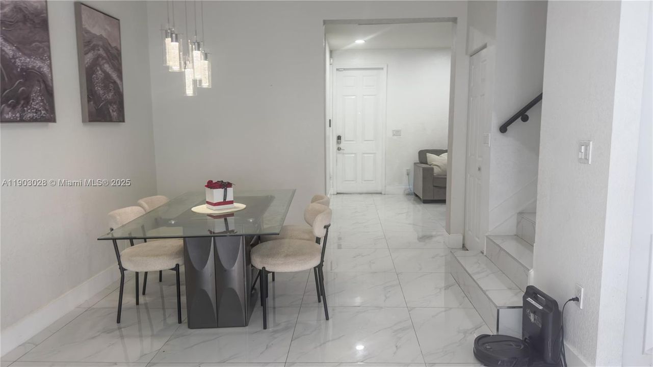 For Sale: $520,000 (3 beds, 2 baths, 1483 Square Feet)