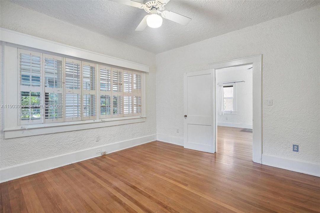 For Sale: $2,300,000 (4 beds, 3 baths, 2400 Square Feet)