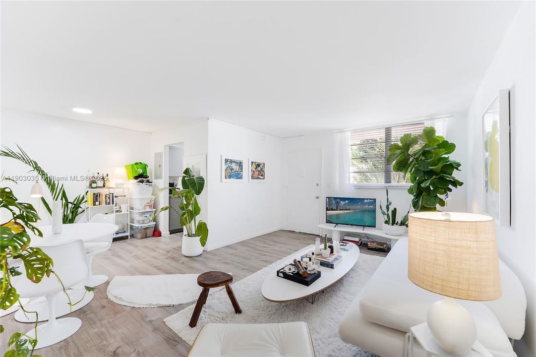 Recently Rented: $2,500 (1 beds, 1 baths, 630 Square Feet)