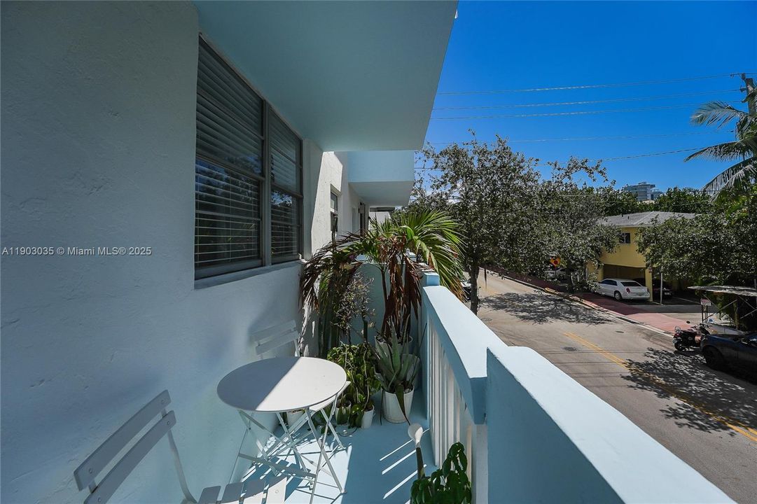 Recently Rented: $2,500 (1 beds, 1 baths, 630 Square Feet)