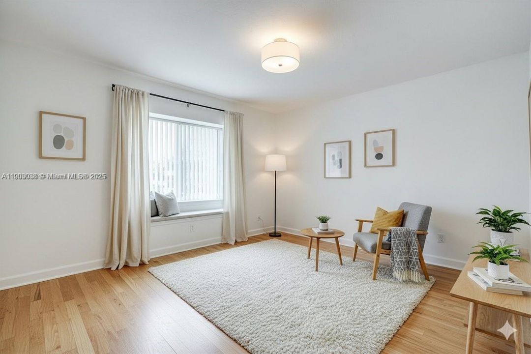 Recently Sold: $450,000 (3 beds, 1 baths, 989 Square Feet)