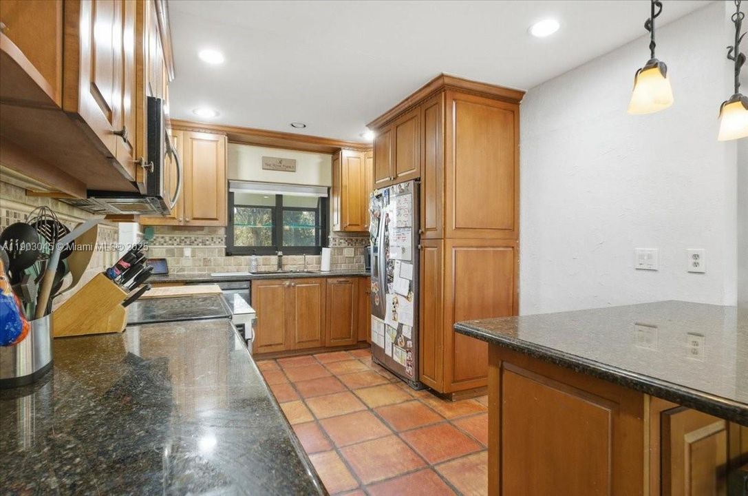 En Venta: $1,099,999 (5 camas, 4 baños, 3176 Pies cuadrados)