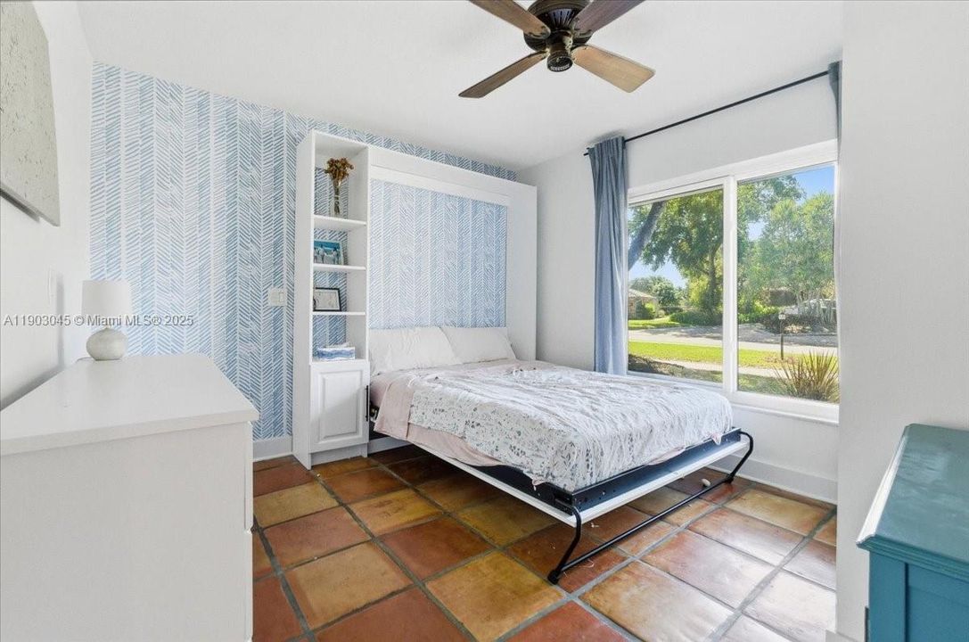 En Venta: $1,099,999 (5 camas, 4 baños, 3176 Pies cuadrados)