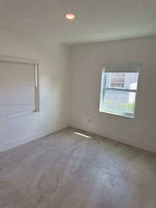 For Sale: $549,999 (4 beds, 2 baths, 1342 Square Feet)