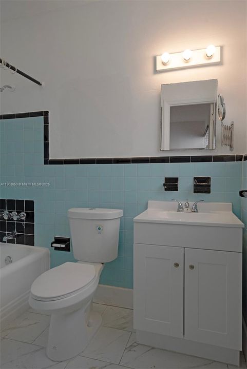 出租: $2,500 (2 贝兹, 2 浴室, 9792 平方英尺)