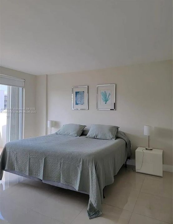 最近租的: $4,500 (1 贝兹, 1 浴室, 895 平方英尺)