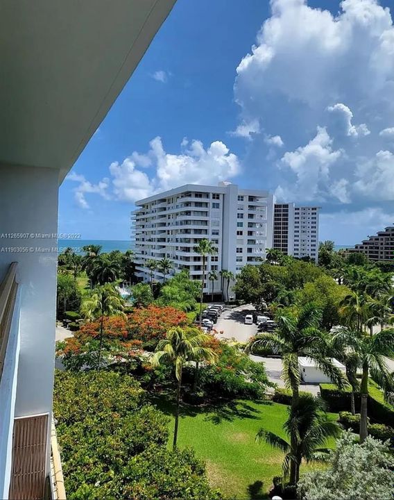 最近租的: $4,500 (1 贝兹, 1 浴室, 895 平方英尺)