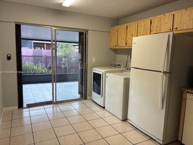 出租: $2,800 (2 贝兹, 2 浴室, 988 平方英尺)