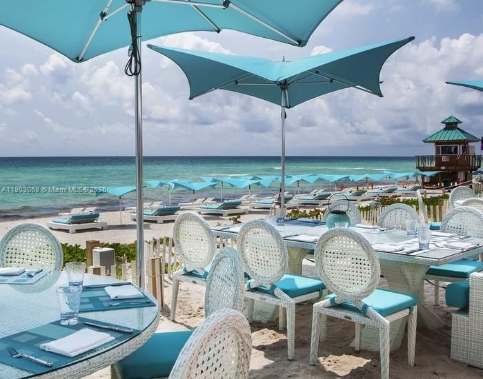 For Sale: $210,000 (0 beds, 1 baths, 457 Square Feet)