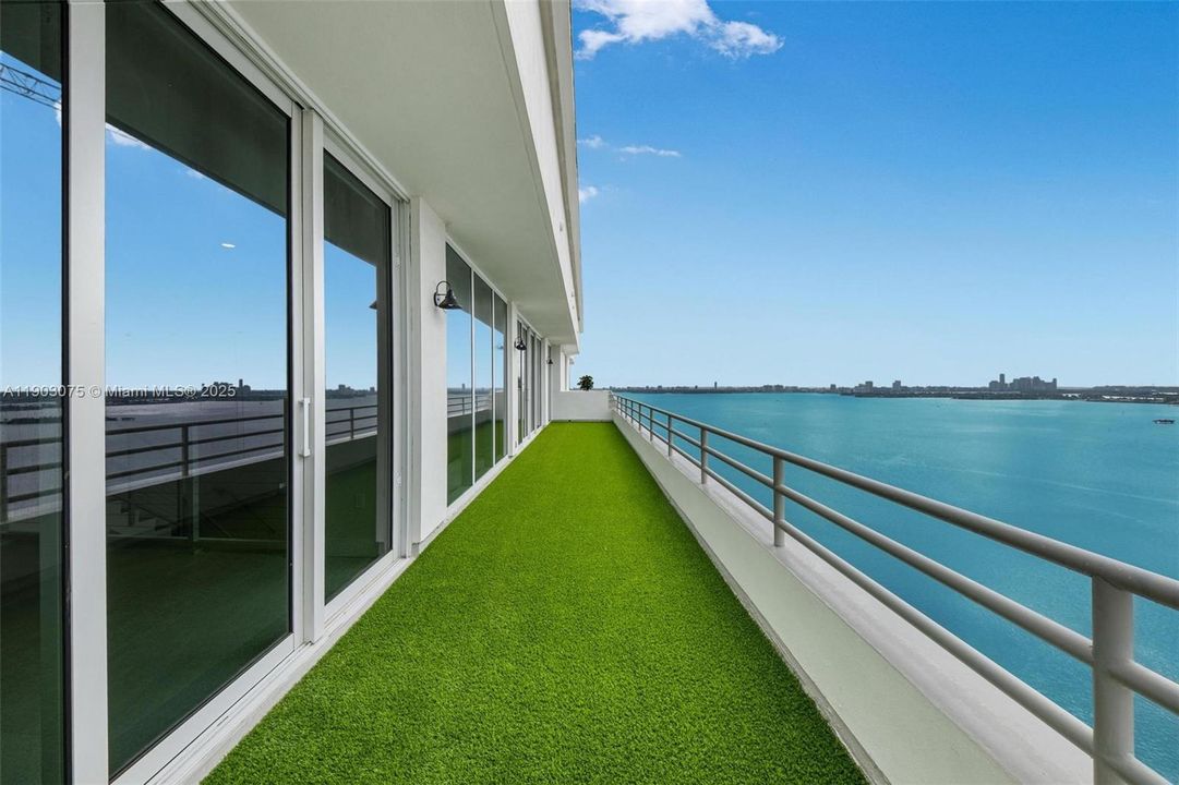 Recently Rented: $16,755 (4 beds, 5 baths, 4623 Square Feet)