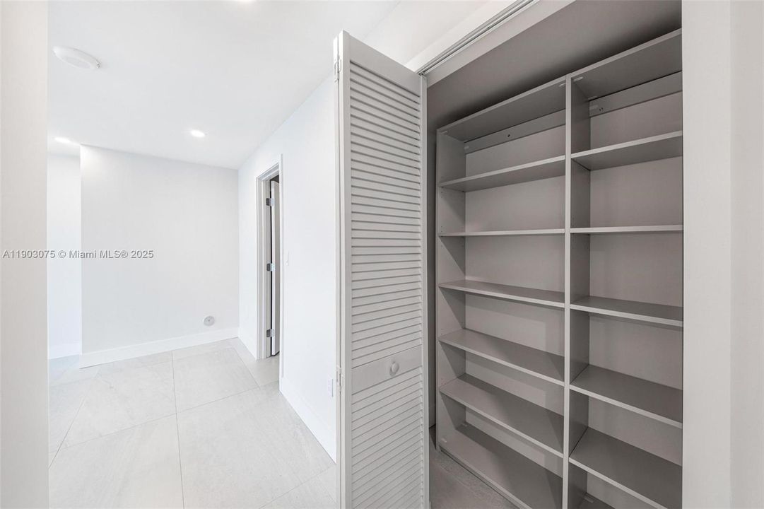 Recently Rented: $16,755 (4 beds, 5 baths, 4623 Square Feet)