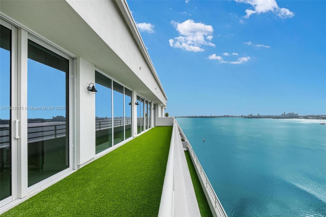 Recently Rented: $16,755 (4 beds, 5 baths, 4623 Square Feet)