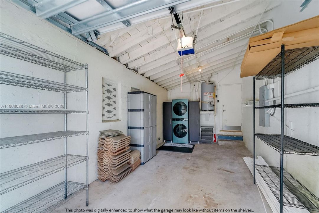 Recently Sold: $1,049,000 (3 beds, 2 baths, 1347 Square Feet)