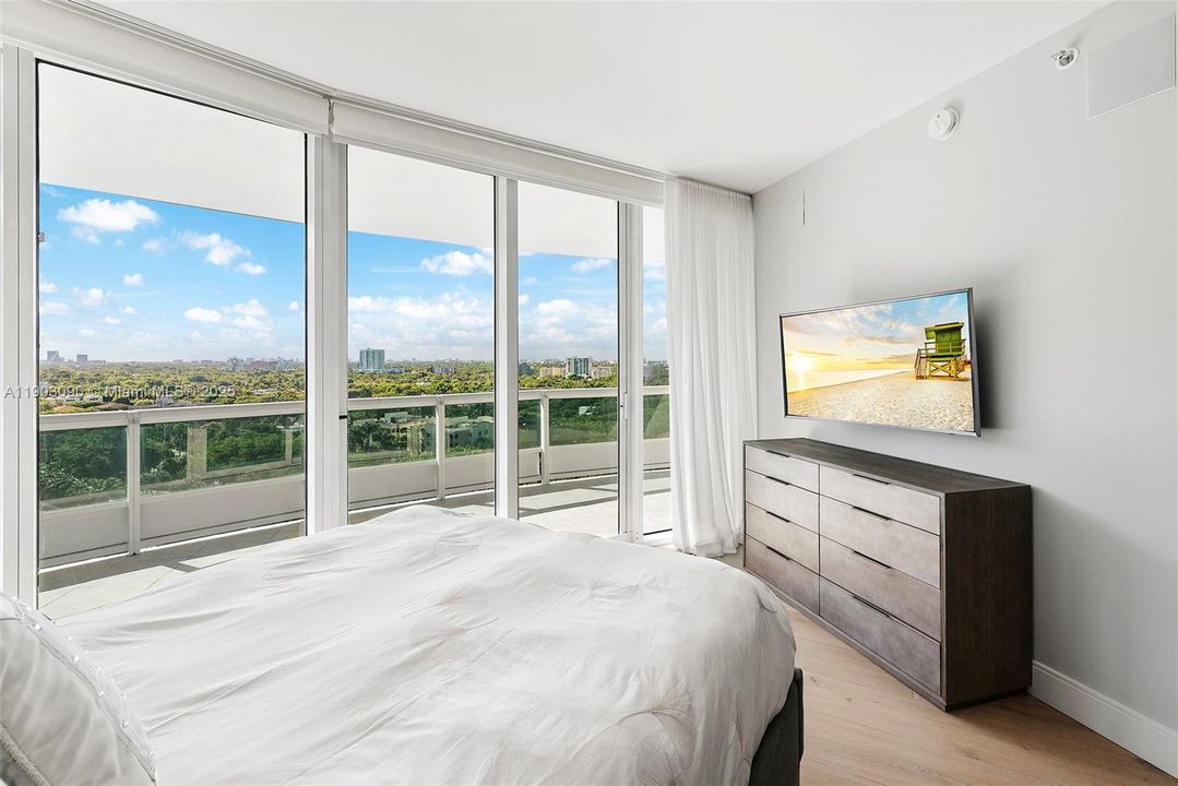 2nd en-suite Bedroom