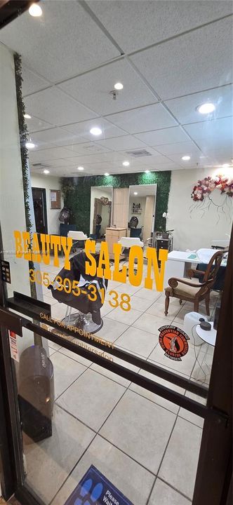 Beauty Salon at lobby