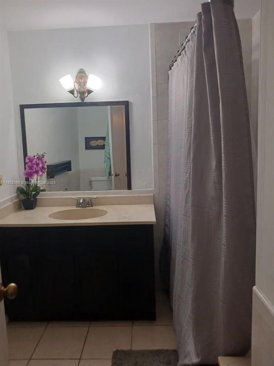 For Sale: $397,000 (4 beds, 2 baths, 1522 Square Feet)