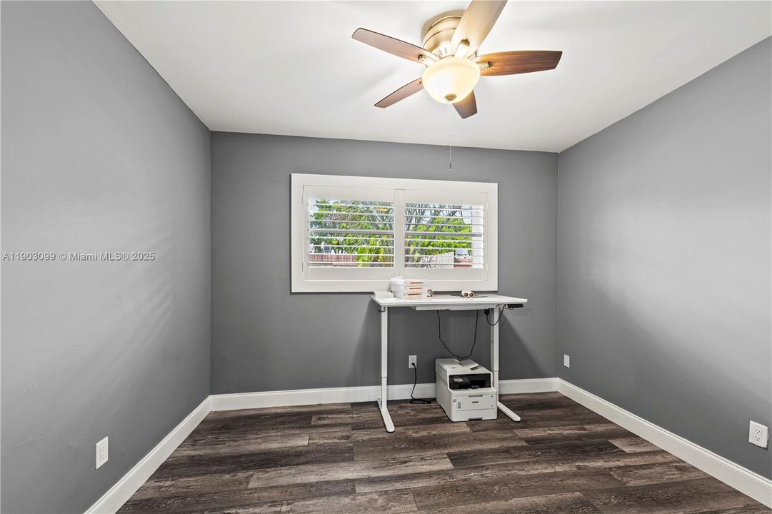 For Sale: $364,000 (3 beds, 2 baths, 1590 Square Feet)