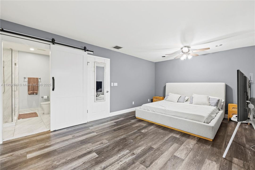 For Sale: $364,000 (3 beds, 2 baths, 1590 Square Feet)