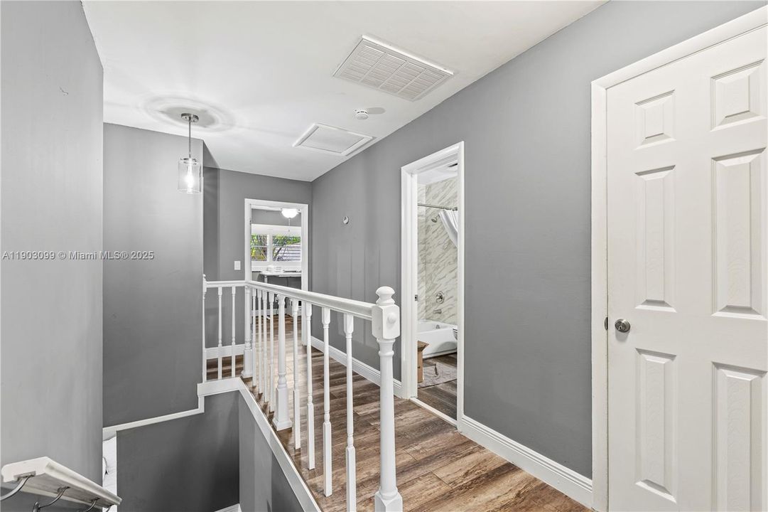 For Sale: $364,000 (3 beds, 2 baths, 1590 Square Feet)