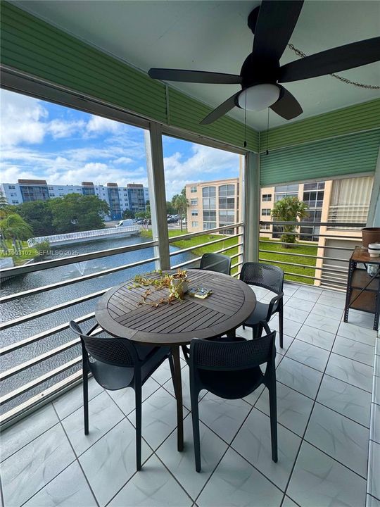 For Rent: $2,050 (1 beds, 1 baths, 900 Square Feet)