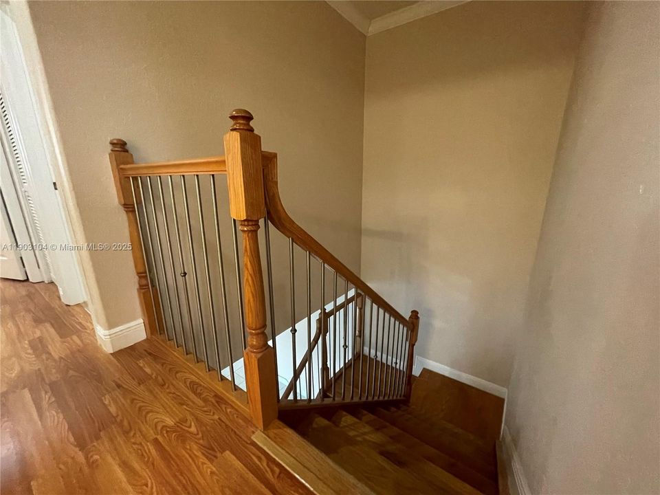 Recently Rented: $3,400 (4 beds, 3 baths, 1985 Square Feet)