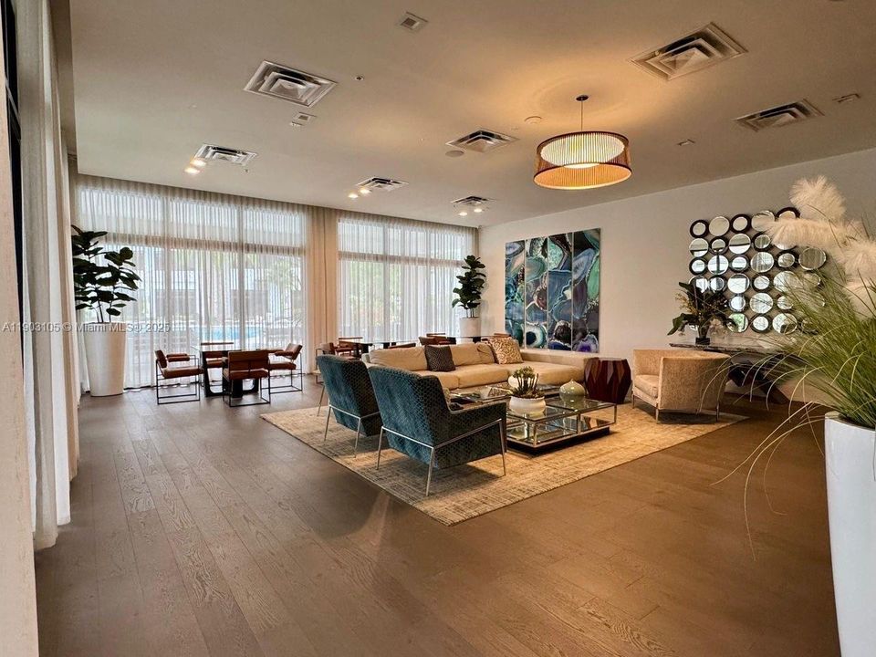 For Rent: $5,500 (3 beds, 3 baths, 2366 Square Feet)