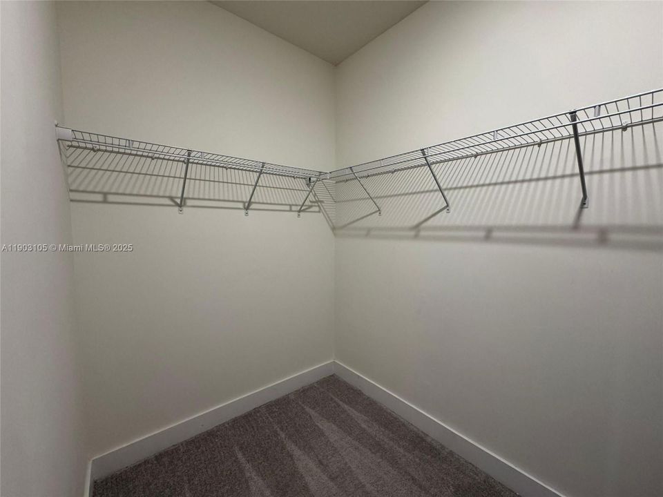 For Rent: $5,500 (3 beds, 3 baths, 2366 Square Feet)