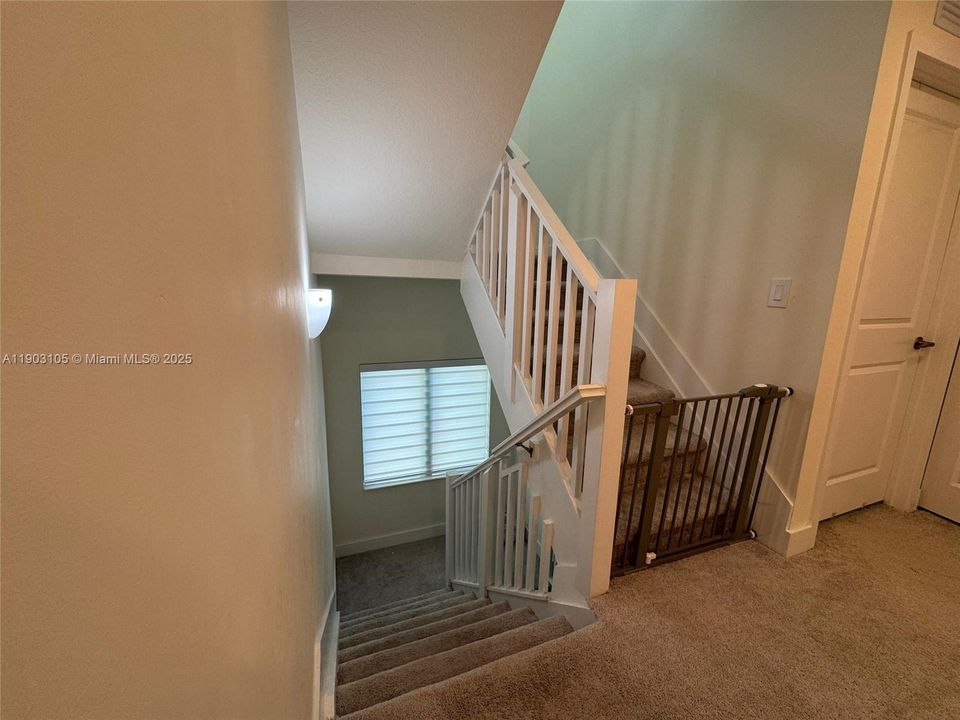 For Rent: $5,500 (3 beds, 3 baths, 2366 Square Feet)