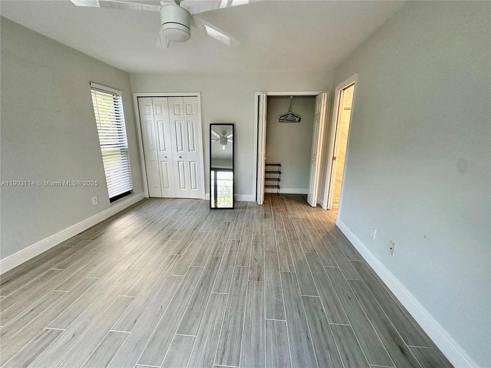 For Rent: $1,950 (2 beds, 2 baths, 1006 Square Feet)