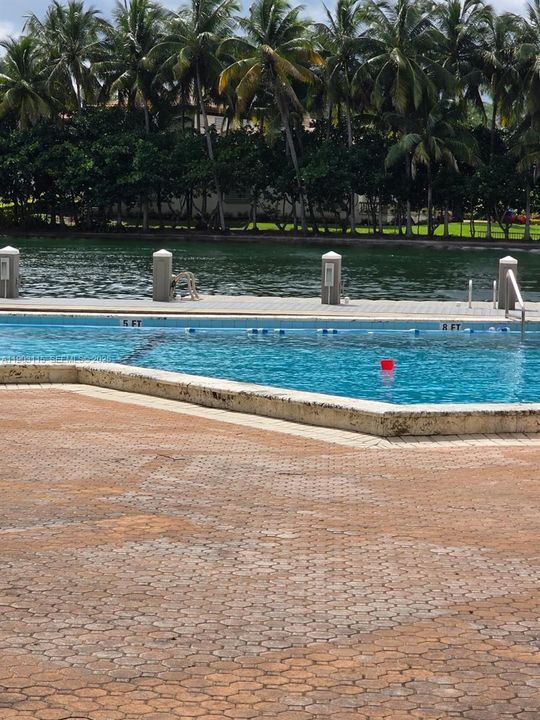 На продажу: $499,000 (1 спален, 1 ванн, 1150 Квадратных фут)