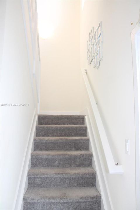 На продажу: $610,000 (3 спален, 2 ванн, 1506 Квадратных фут)