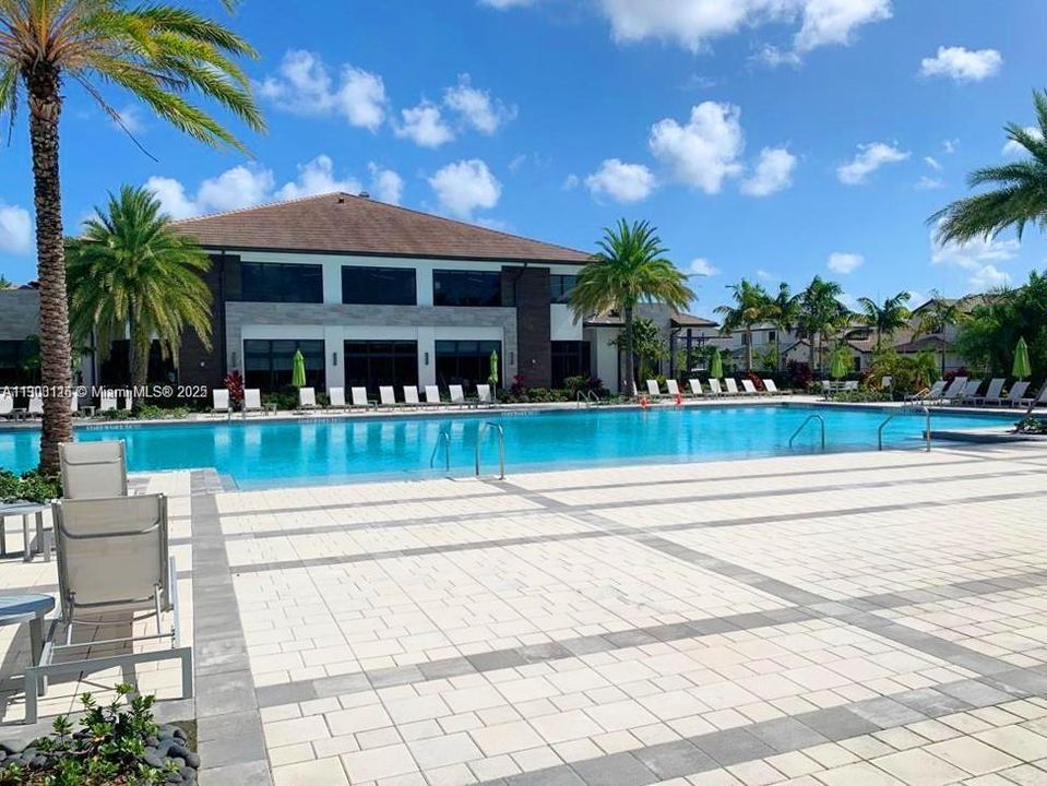 На продажу: $610,000 (3 спален, 2 ванн, 1506 Квадратных фут)