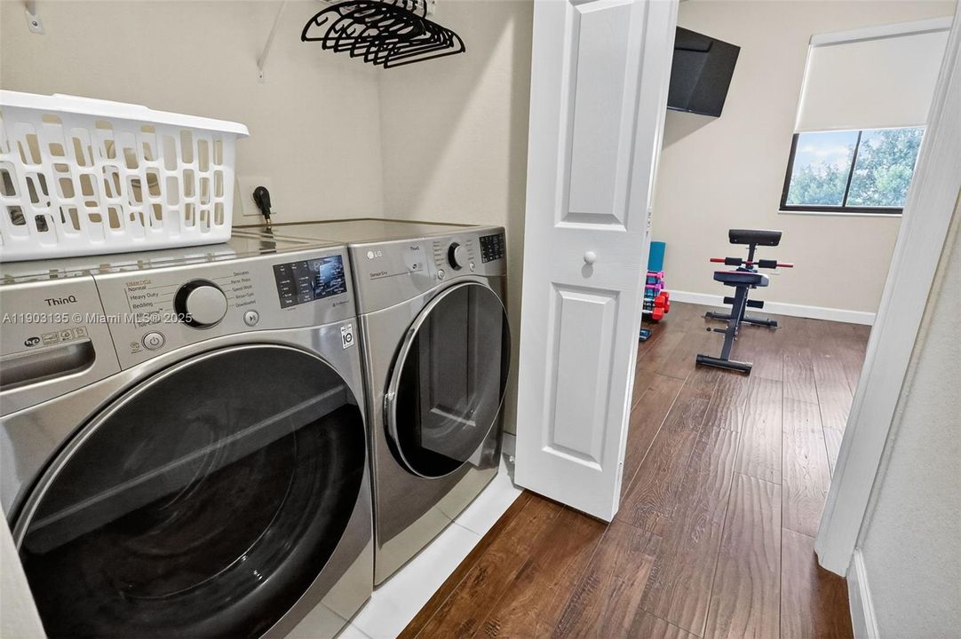 Activo con contrato: $620,000 (3 camas, 2 baños, 1704 Pies cuadrados)