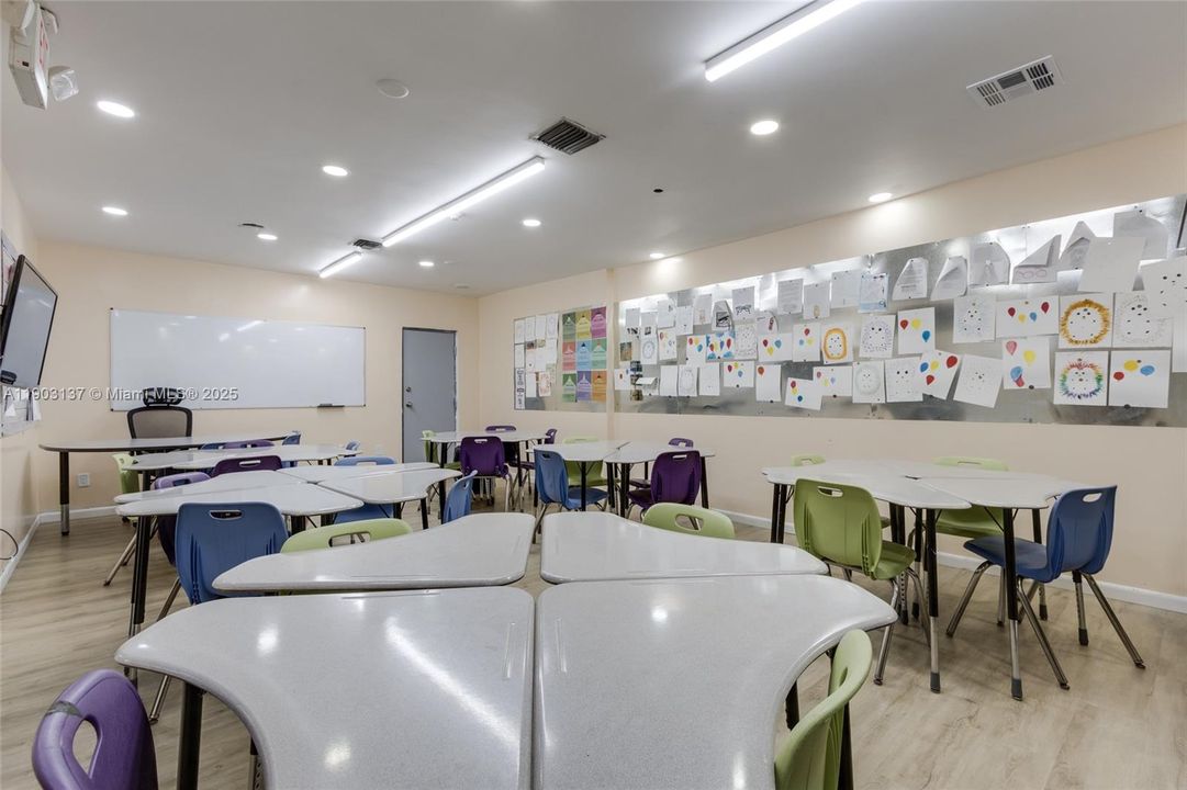 En Venta: $849,770 (0 camas, 0 baños, 0 Pies cuadrados)