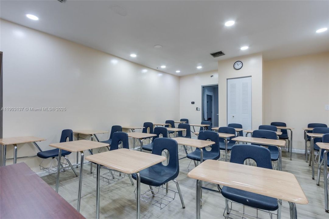 En Venta: $849,770 (0 camas, 0 baños, 0 Pies cuadrados)